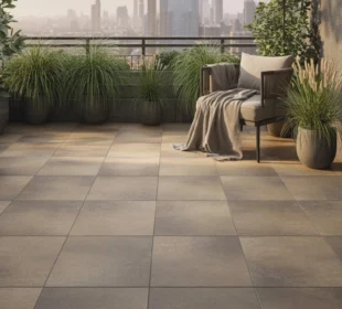 podłoga na balkonie z płytek gresowych